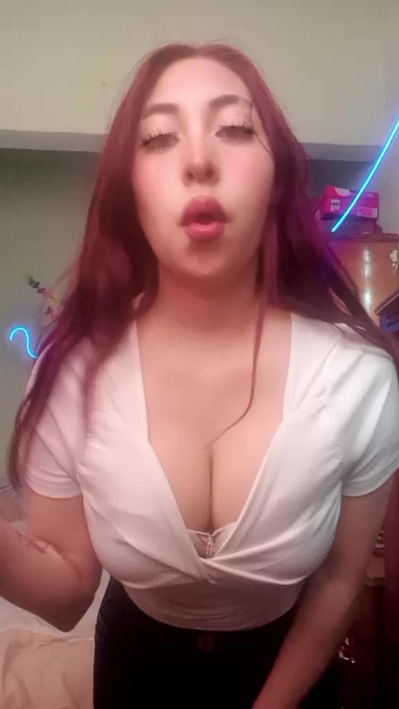 @𝕮𝖍𝖊𝖗𝖗𝖞 𝖑𝖊𝖉𝖞 🍒