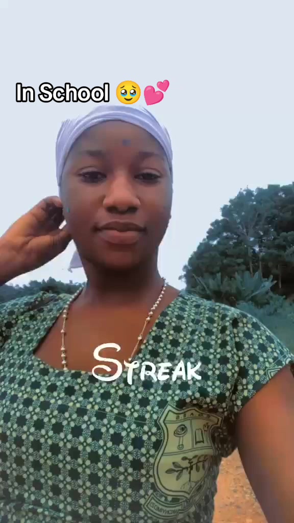 @☘️Gãl~lyk✨ Ahkosua 🤍 Oxygen🔥