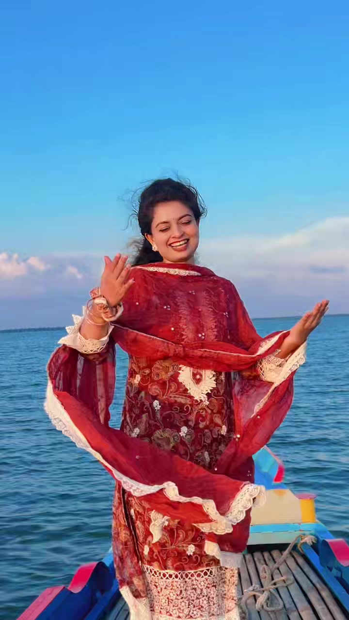 @Shakira Borna