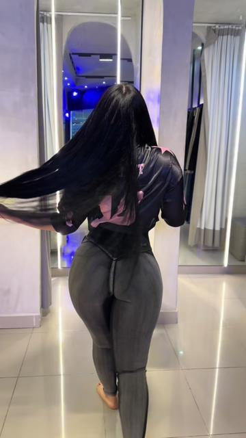 @lipojeans