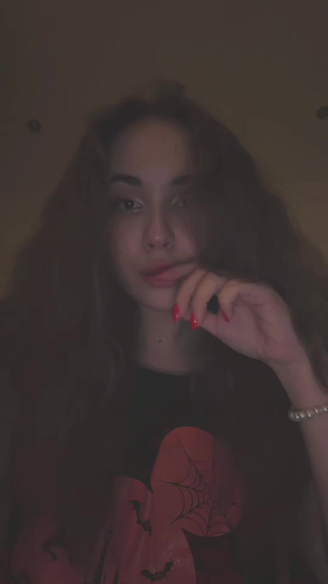 @anaste_esha