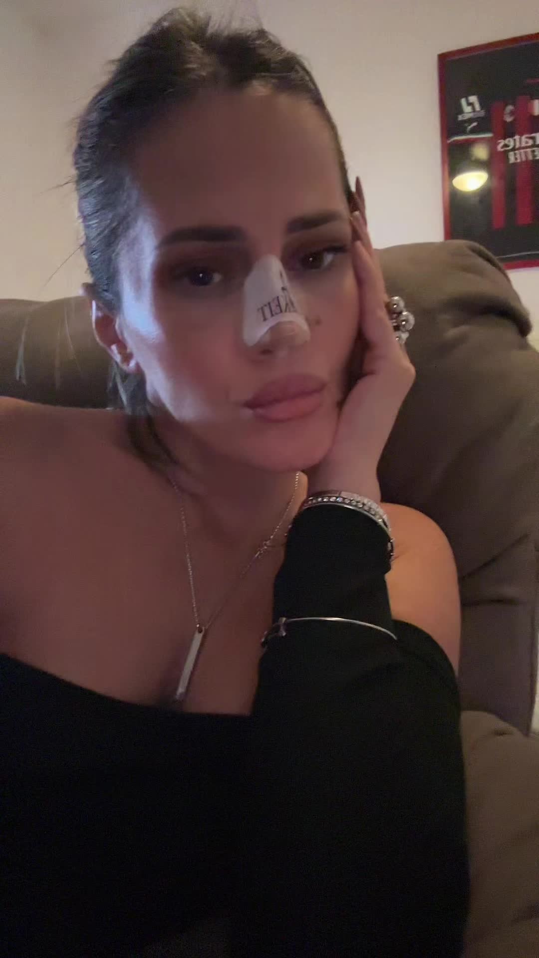 @tina.1988.🫶🌸🫅🇦🇱