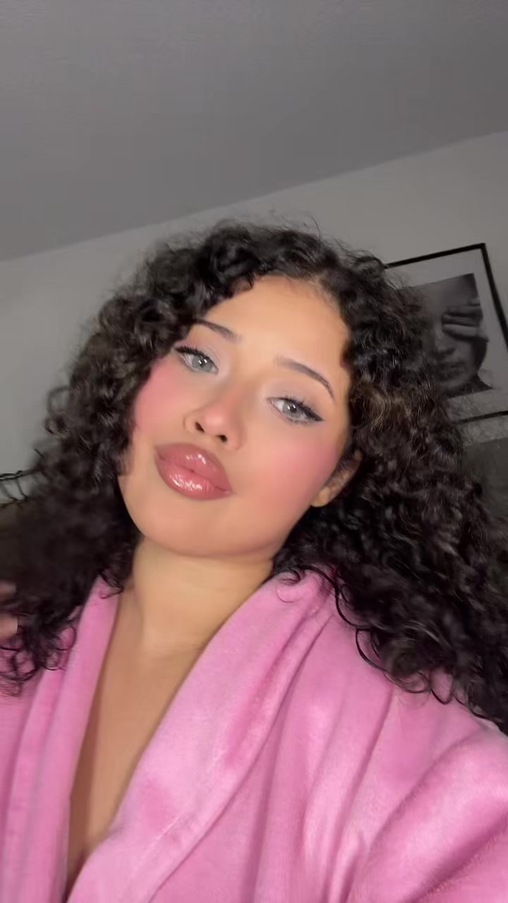 @manelasiya