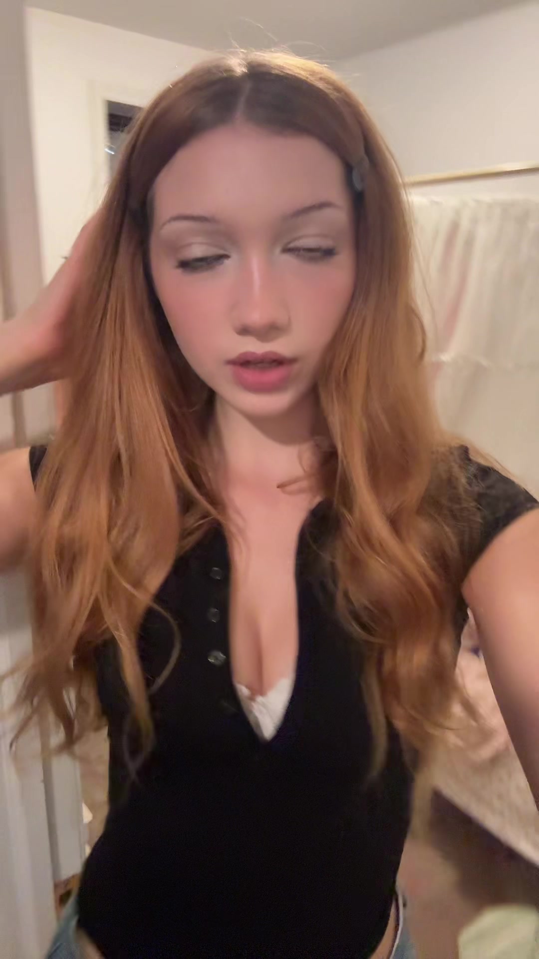 @🐰