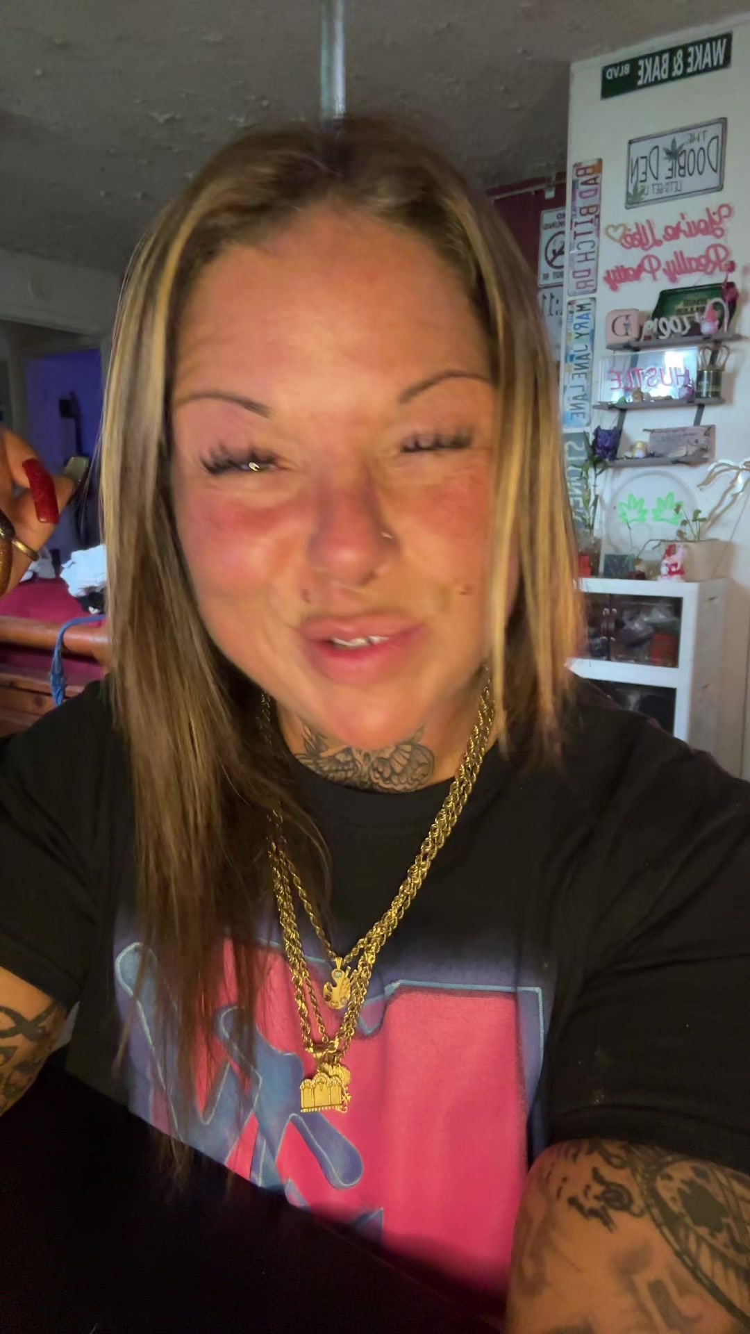 @Tattedstonermom🫧🤞🏼