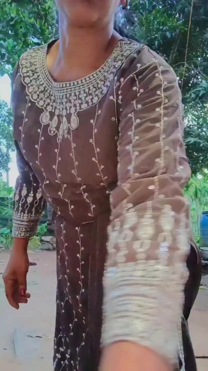 @NIYAS