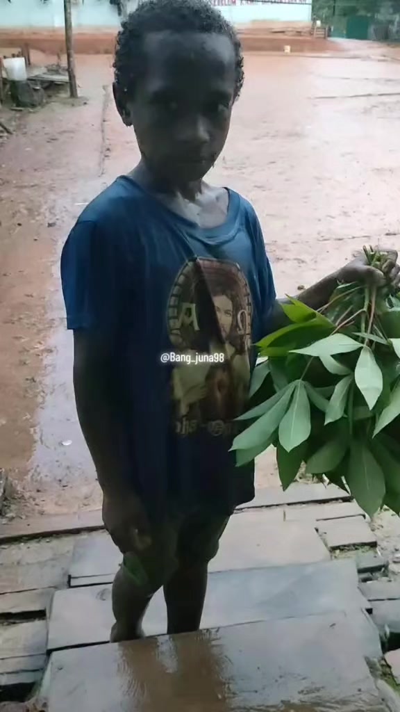 @Juna98