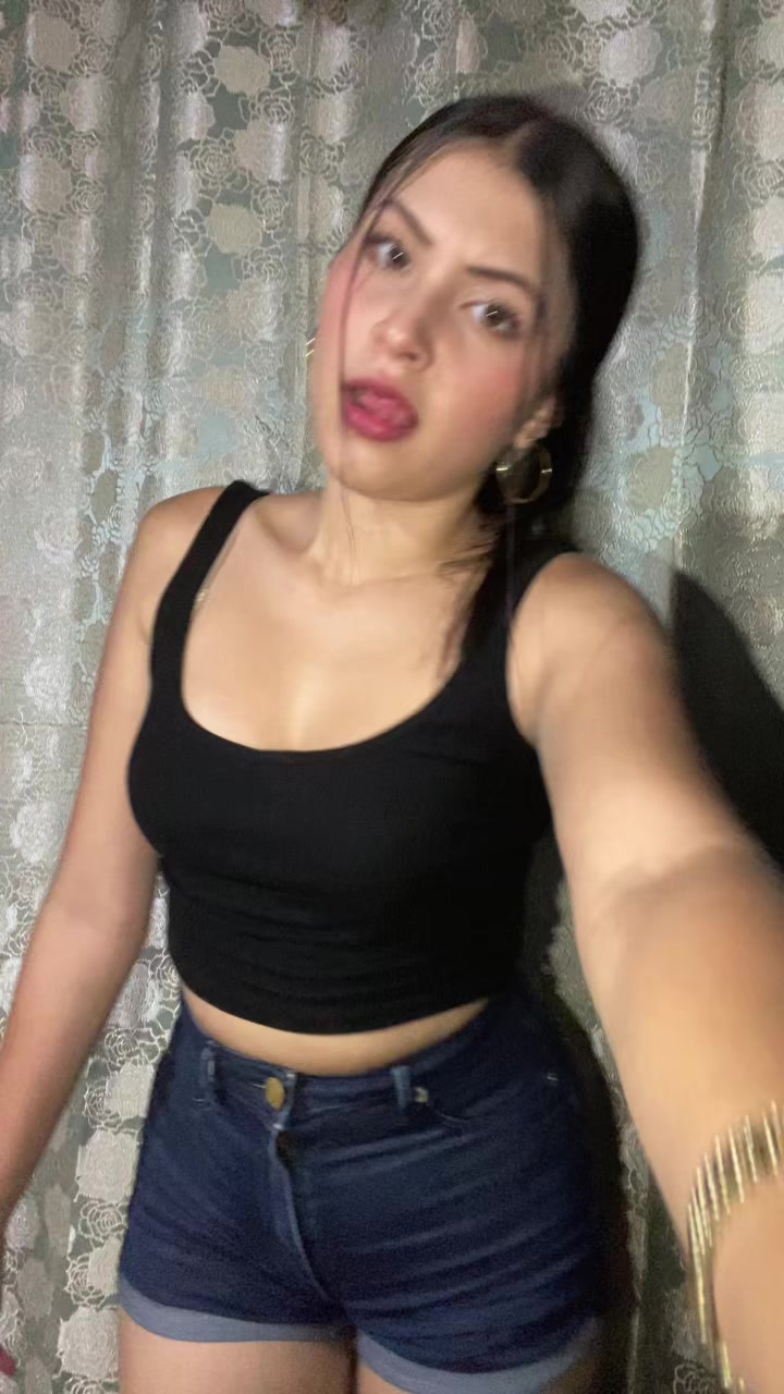 @Valeskaa🎀