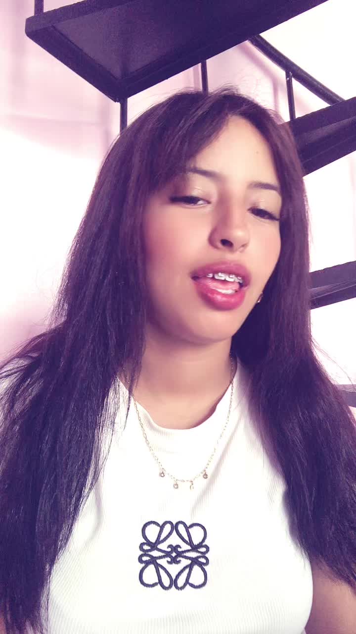 @cl__ara_x0