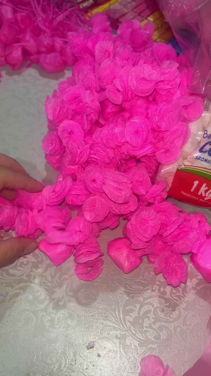 @fefê ·͜·