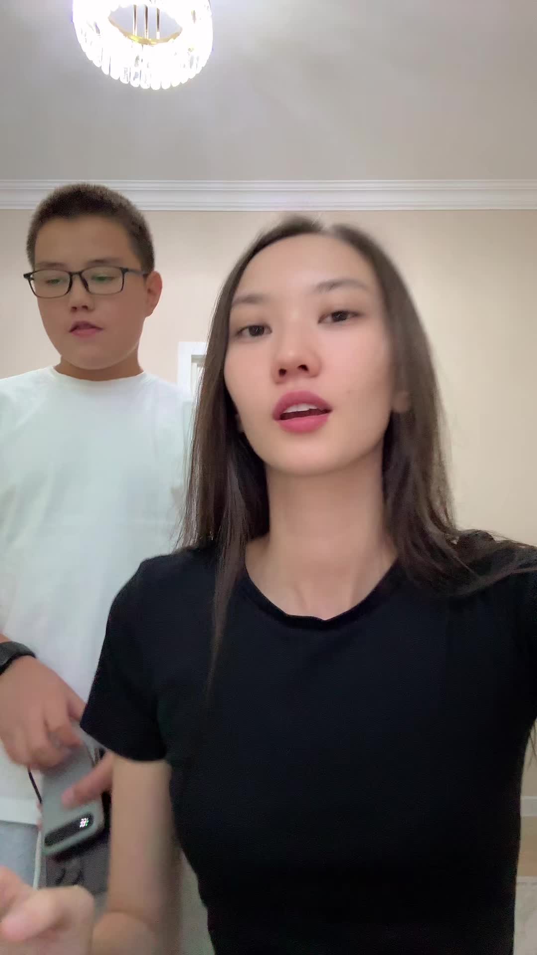 @Nargiz | model