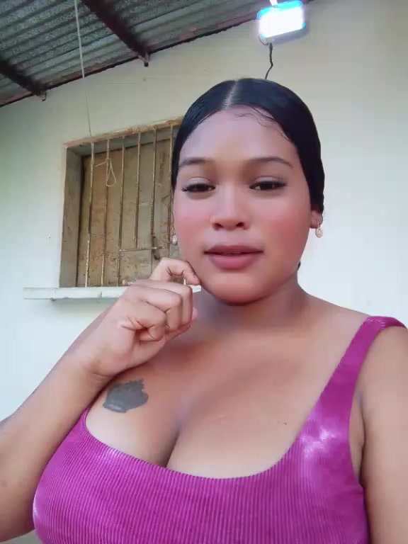 @Alondra.