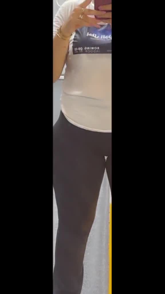 @divaleona369
