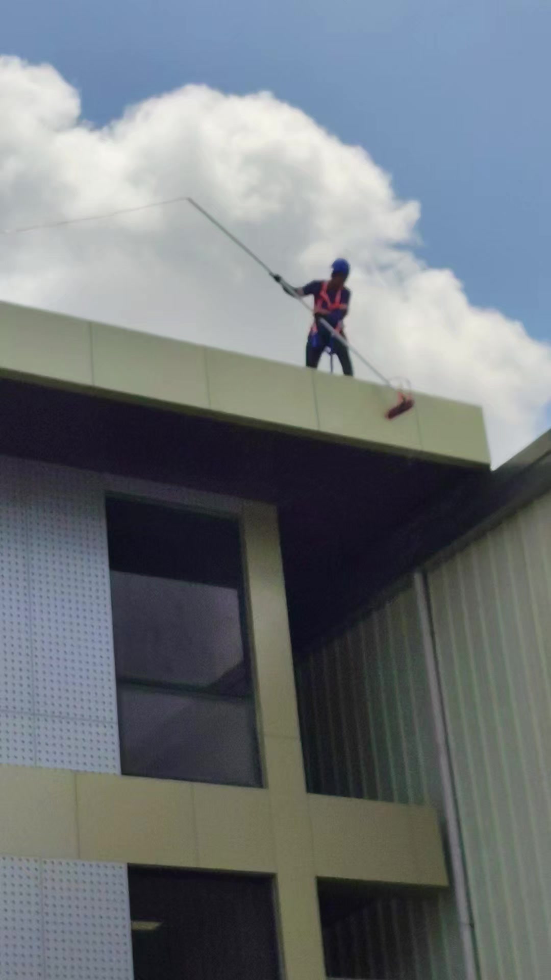 @LR cleaning Services