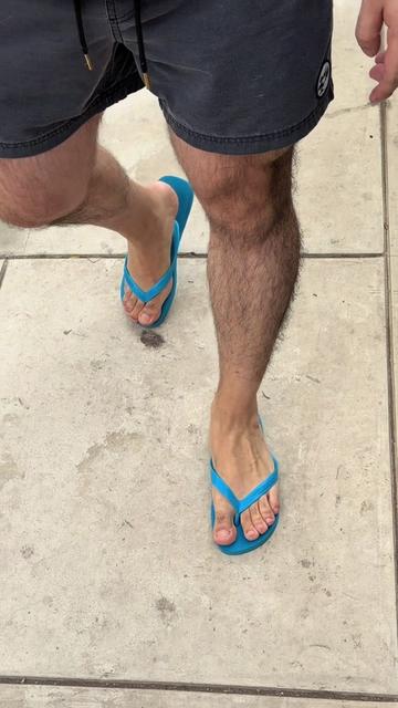 @latin_feet_pe