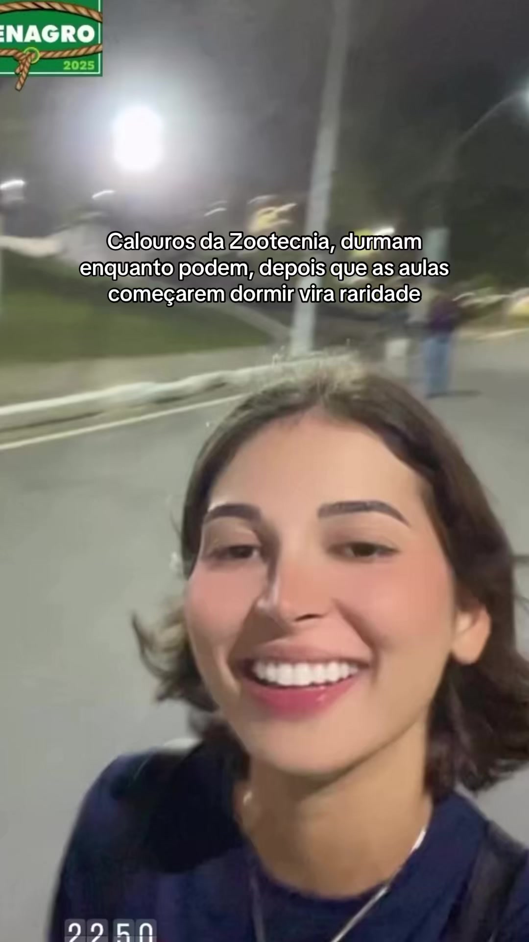 @lari ✨