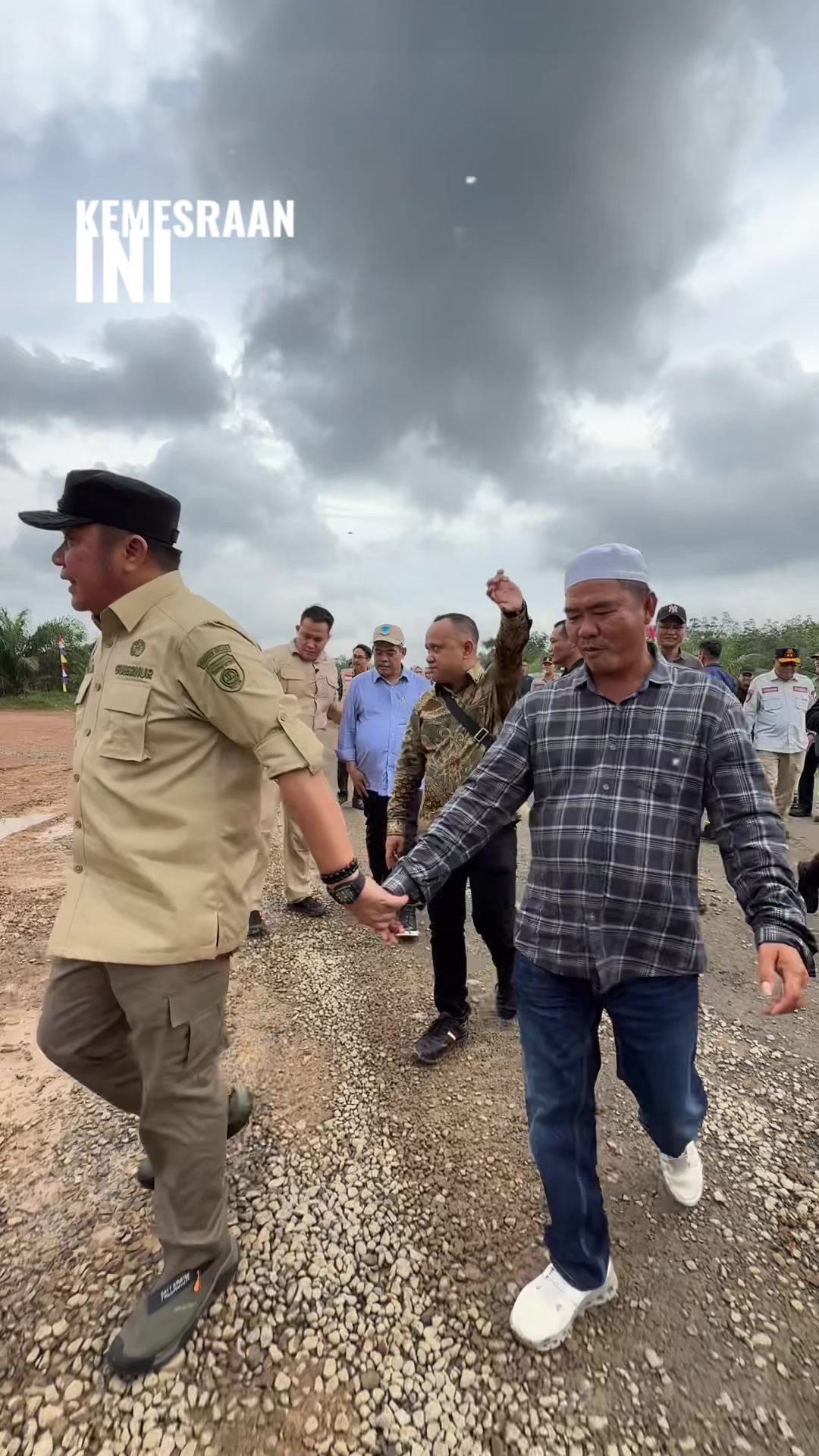 @LahatKiteID