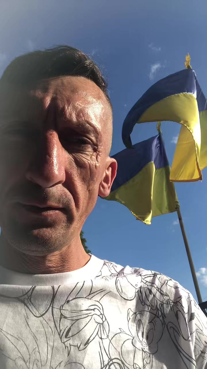 @Л І С О В И К