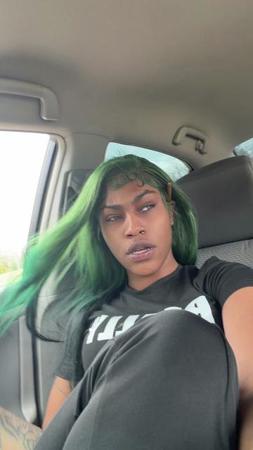 @Therealprettyeyes