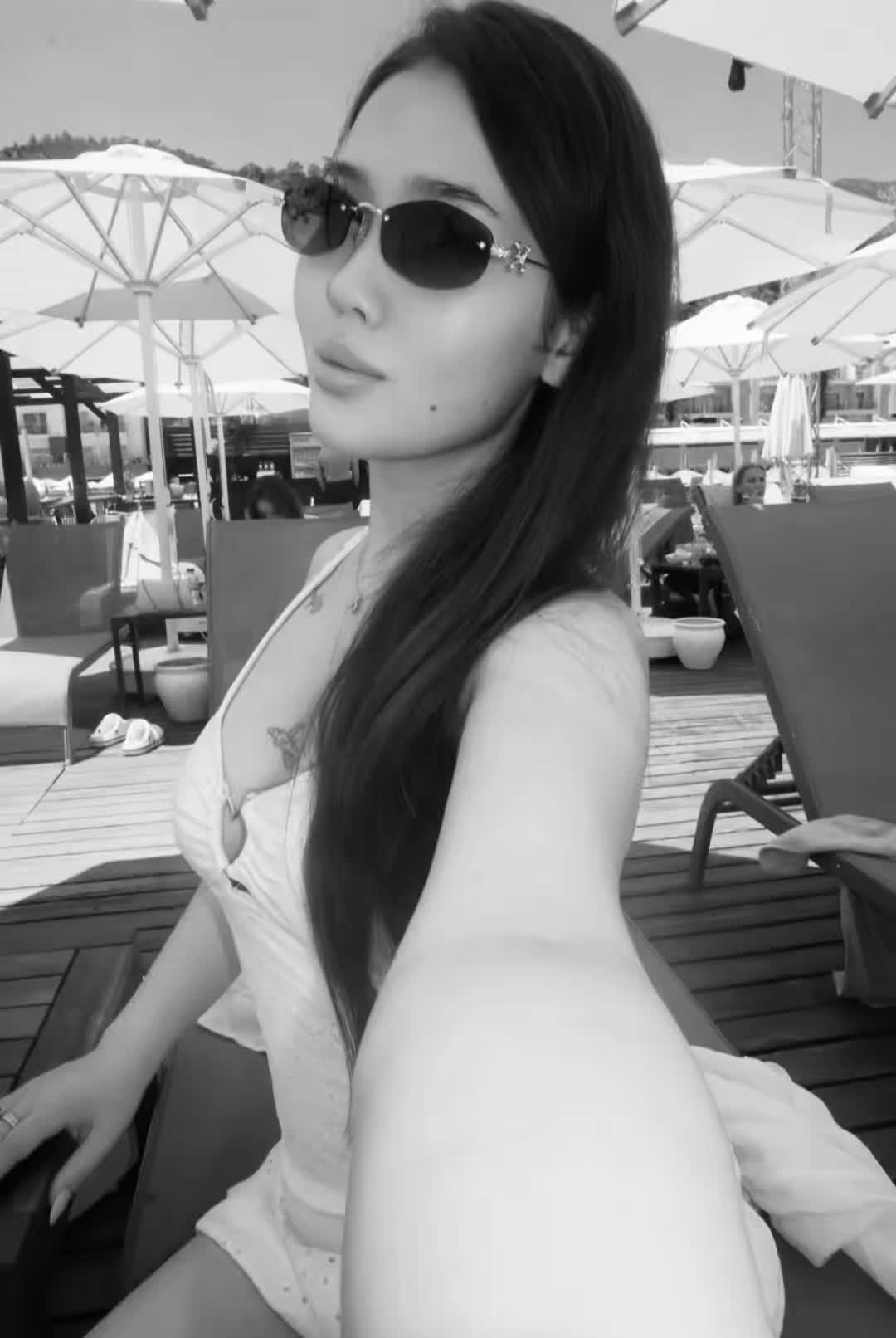 @tosikm