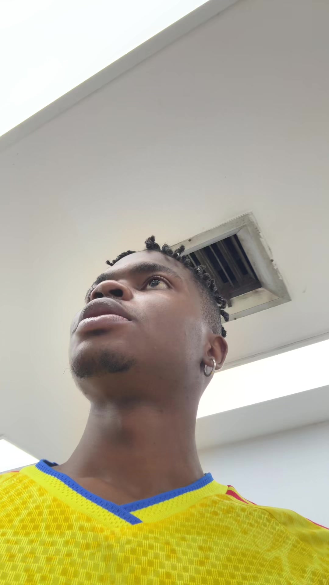 @Chillux 🇨🇳