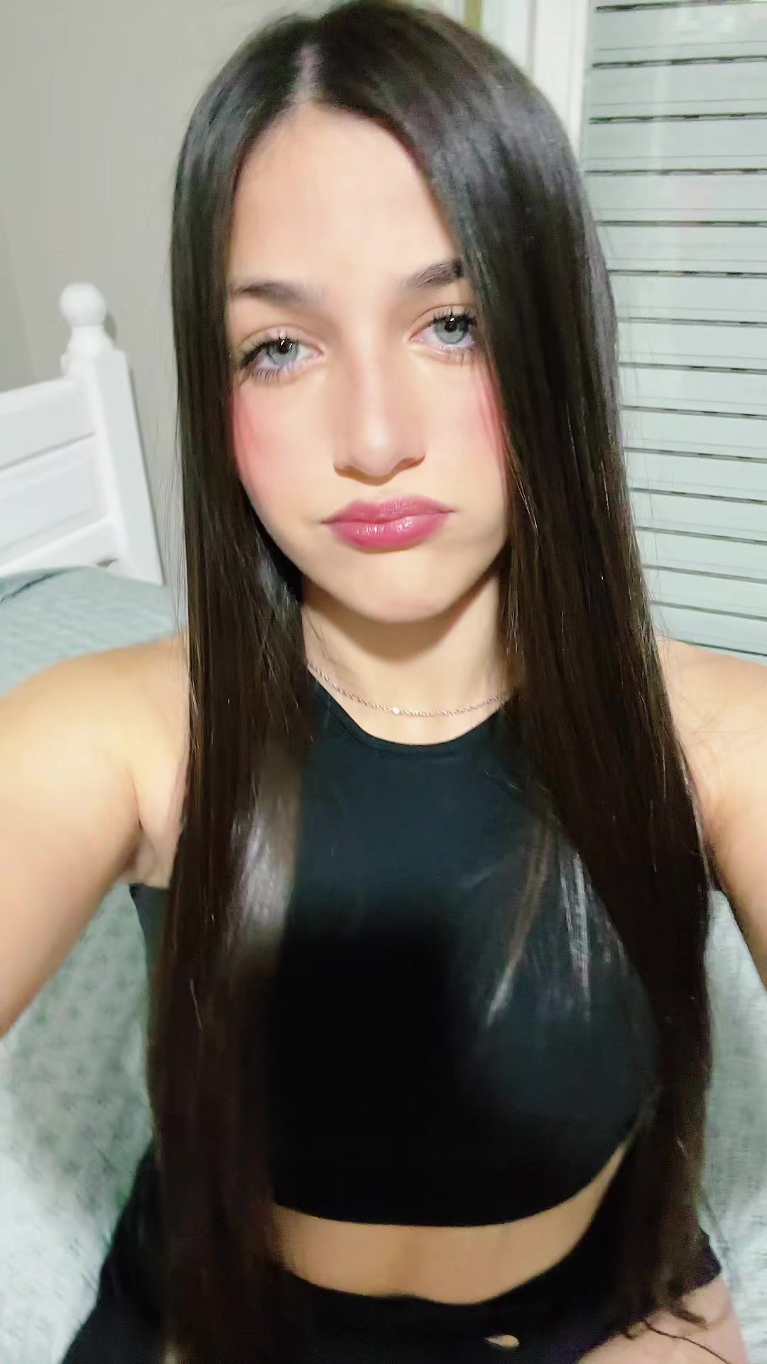 @abril_gabriele_