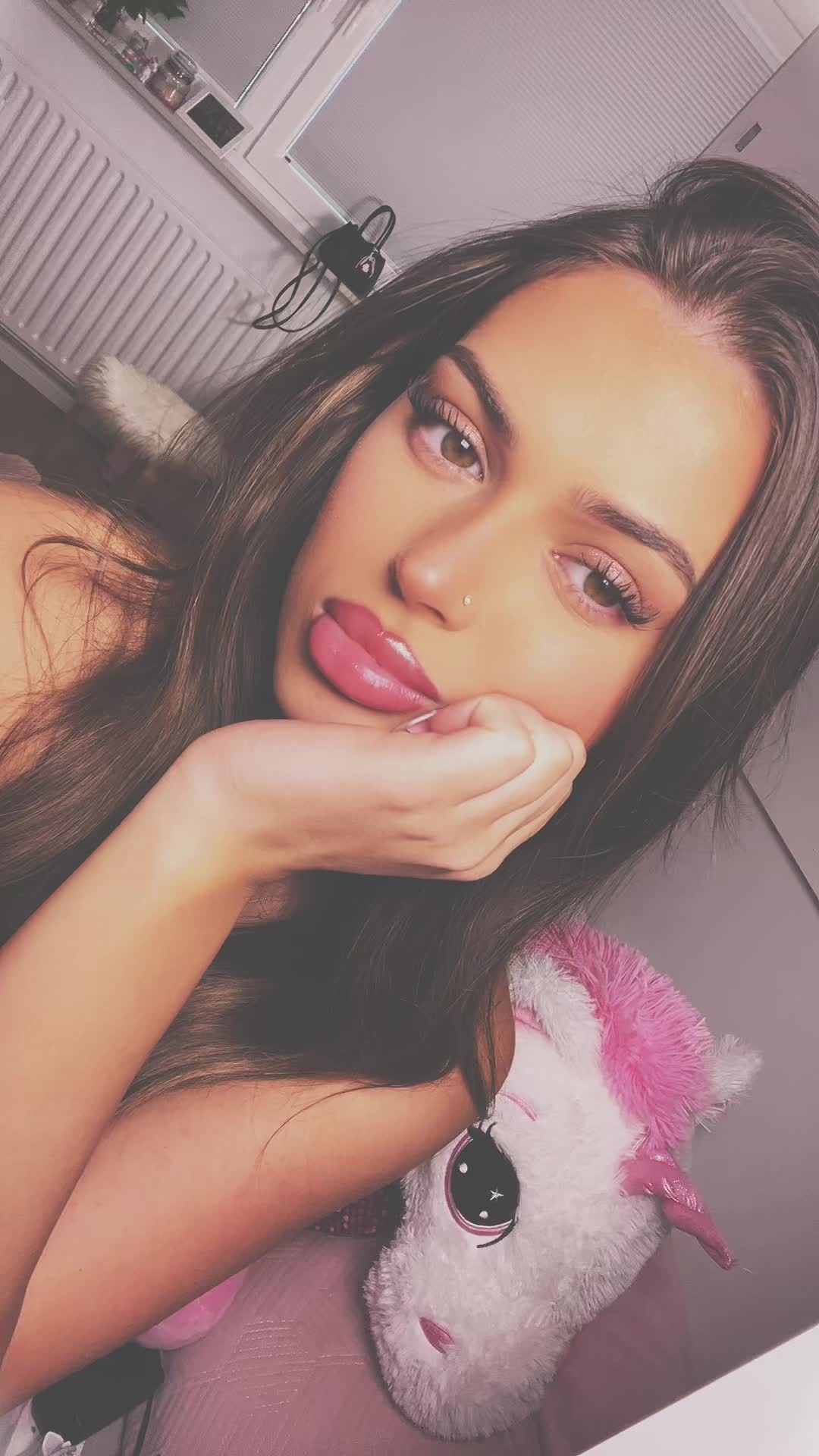 @hannahkarolinee