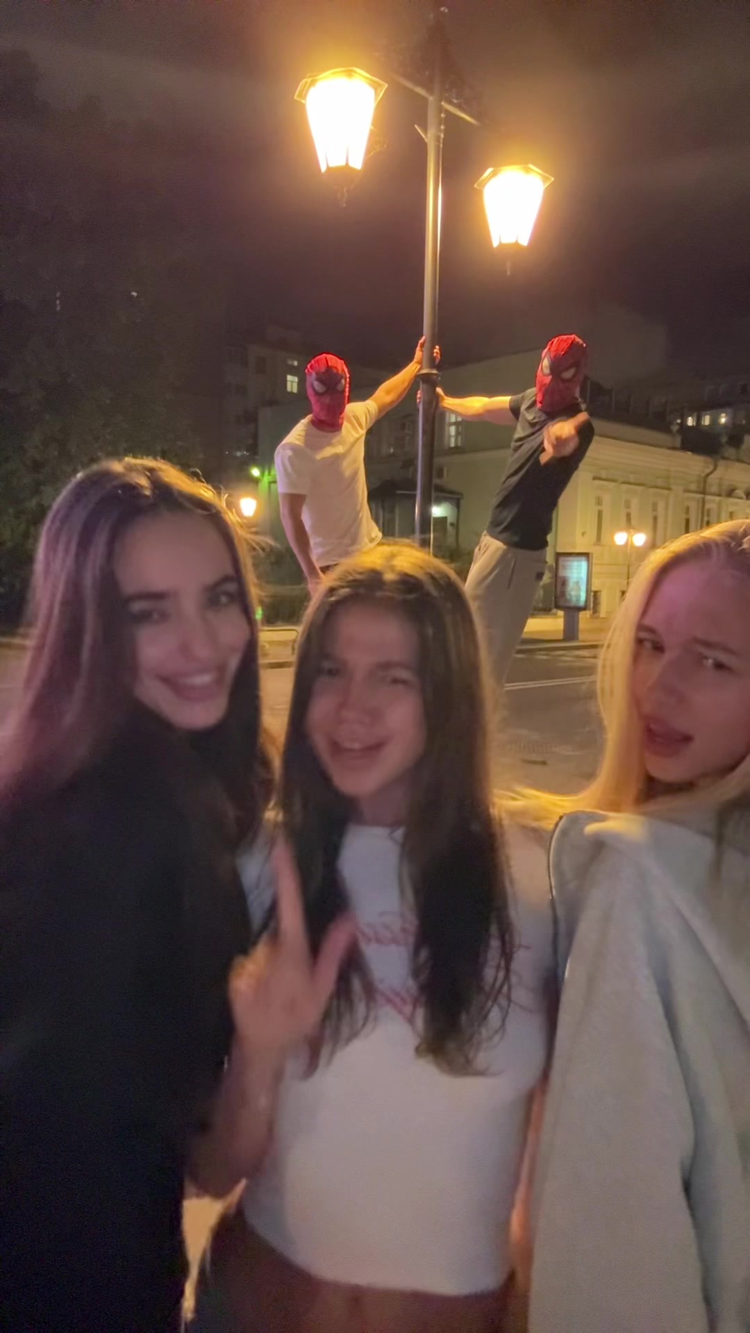 @angelinchab