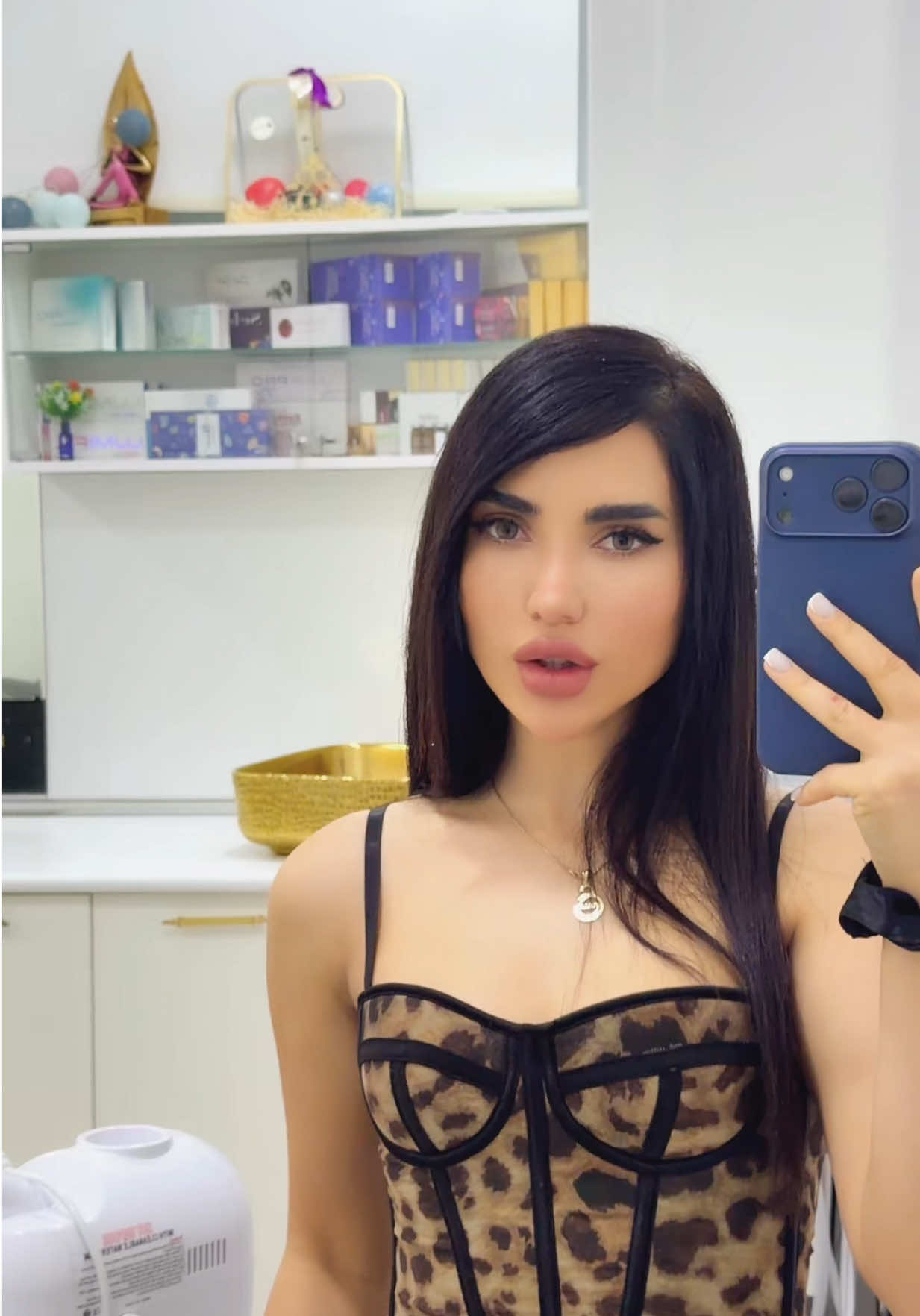 @Peri Karimi