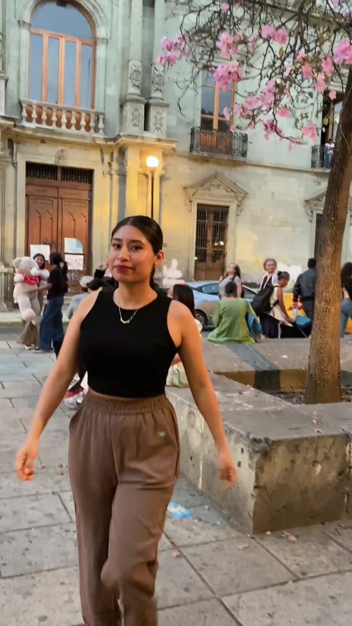 @May Guillén