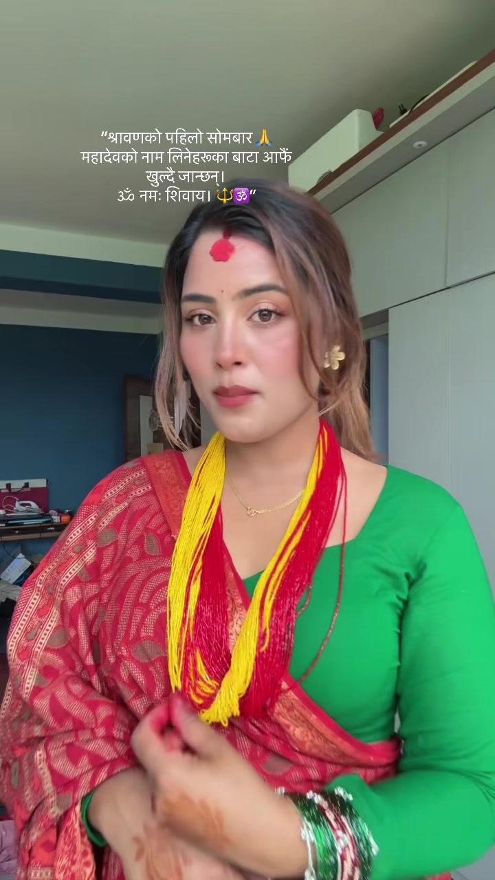 @makeupwithsawru