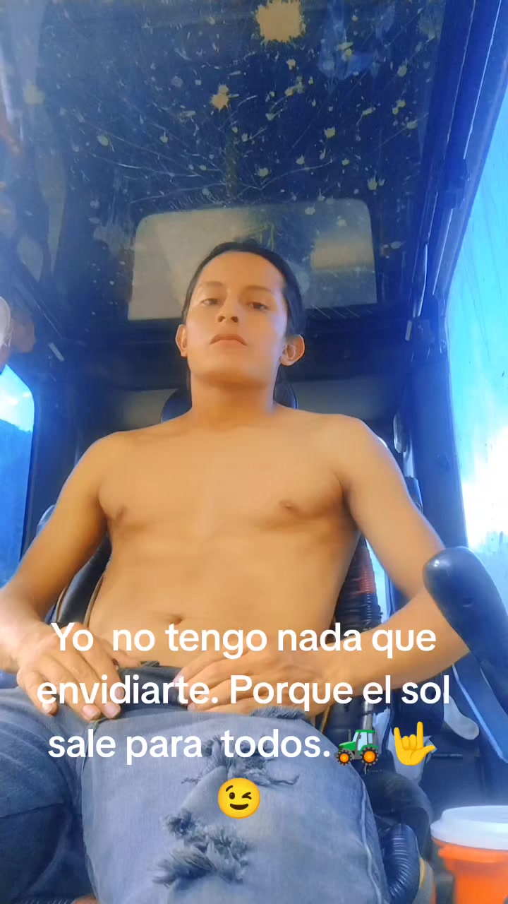 @Alex Calle👑