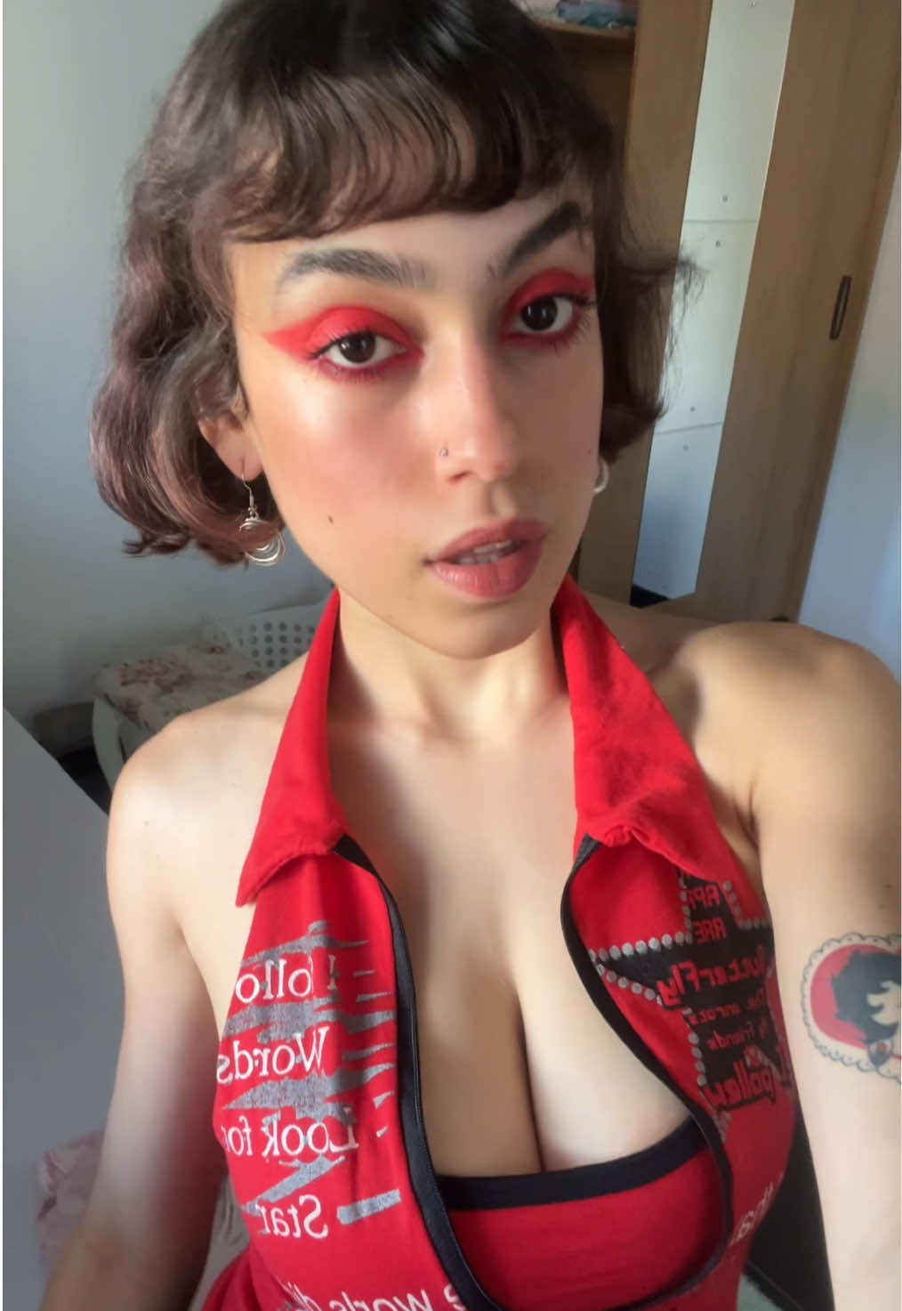 @Nana