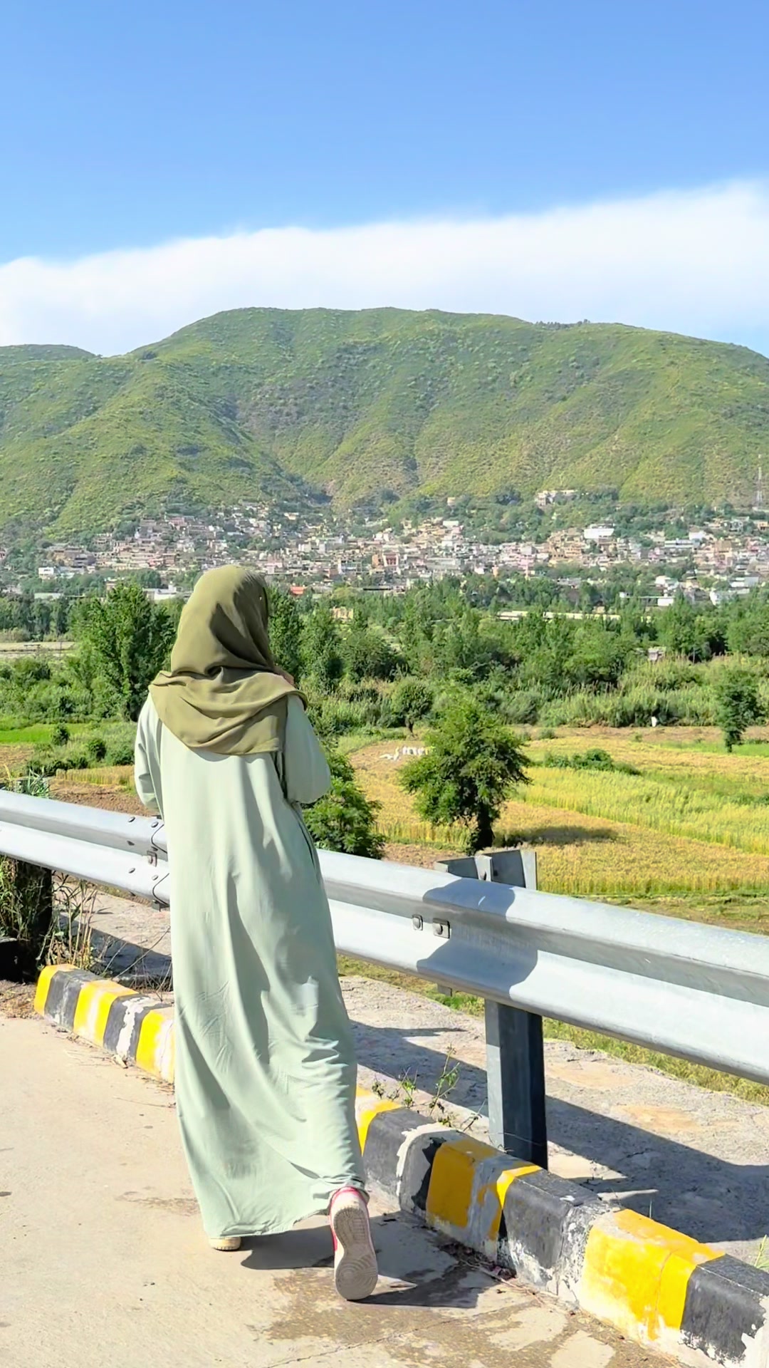 @Iqraqayyumjanjua