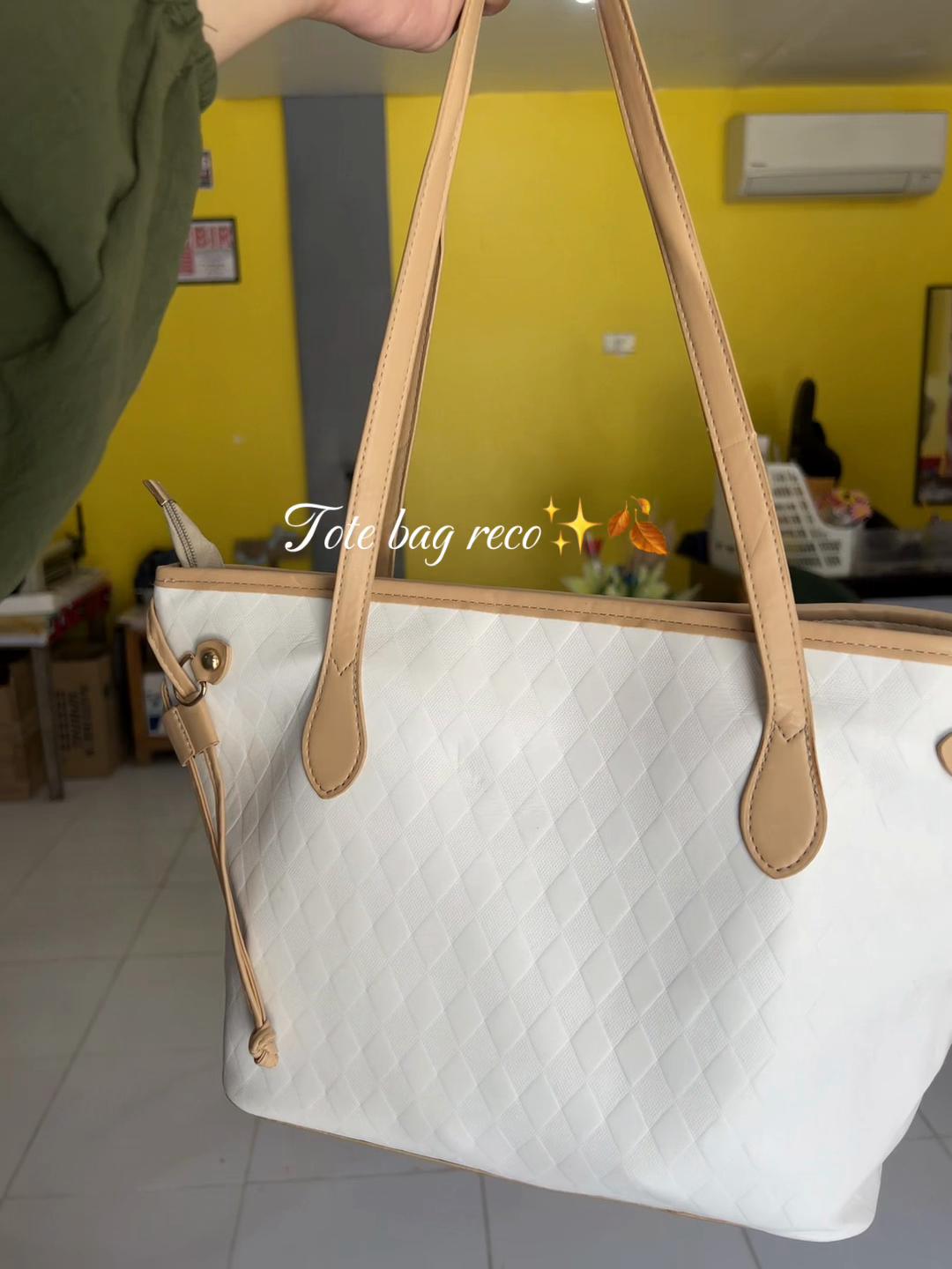 @𐙚❀ Adeelah Essentials ♡ ᥫ᭡ 𐙚