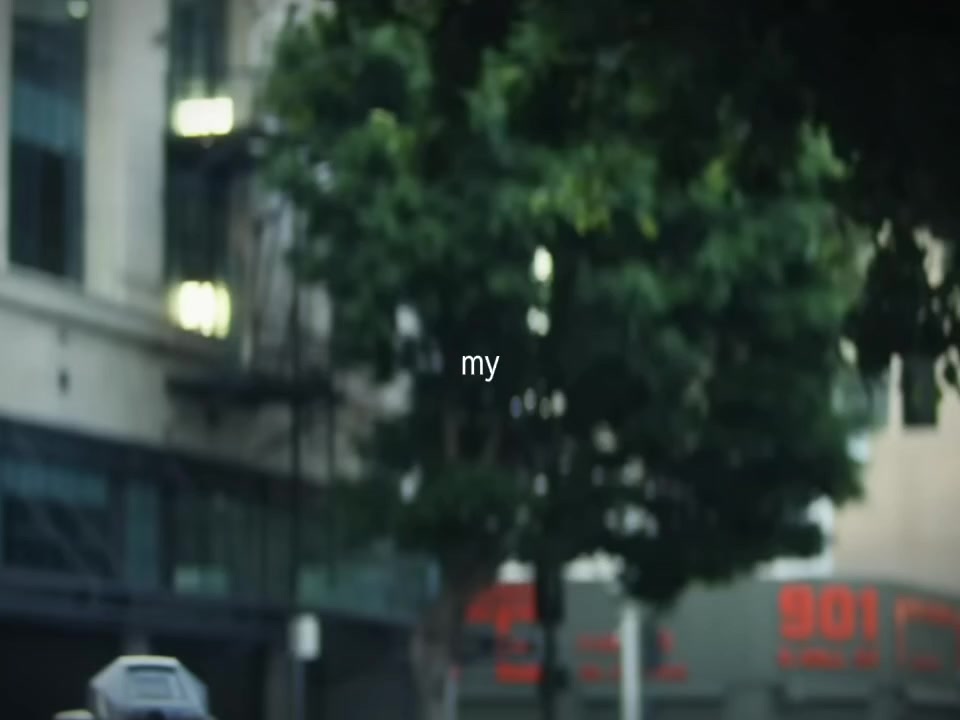 @flo  ꫂ᭪݁