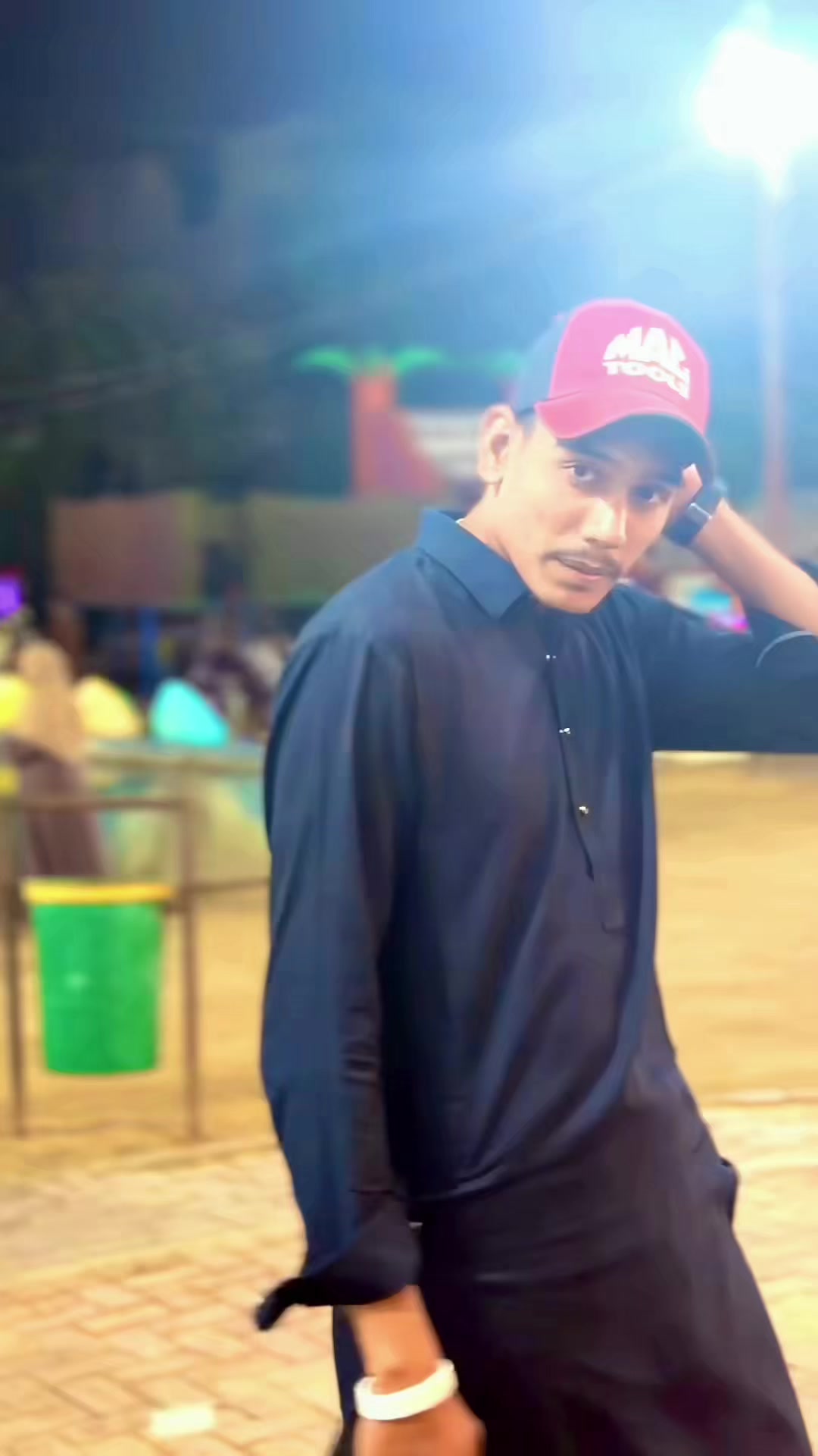 @SK NOMAN RAZA 👑