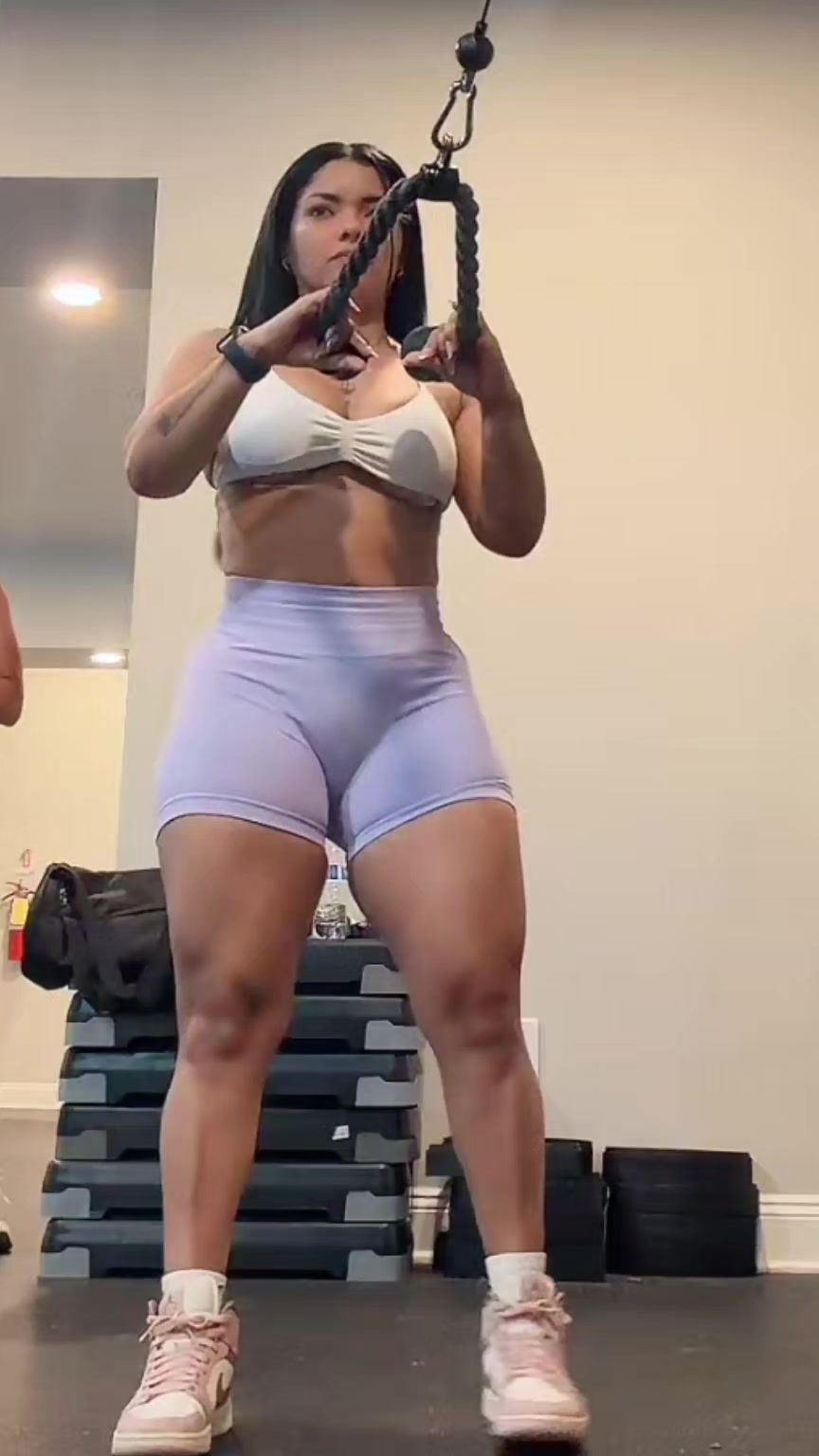 @️