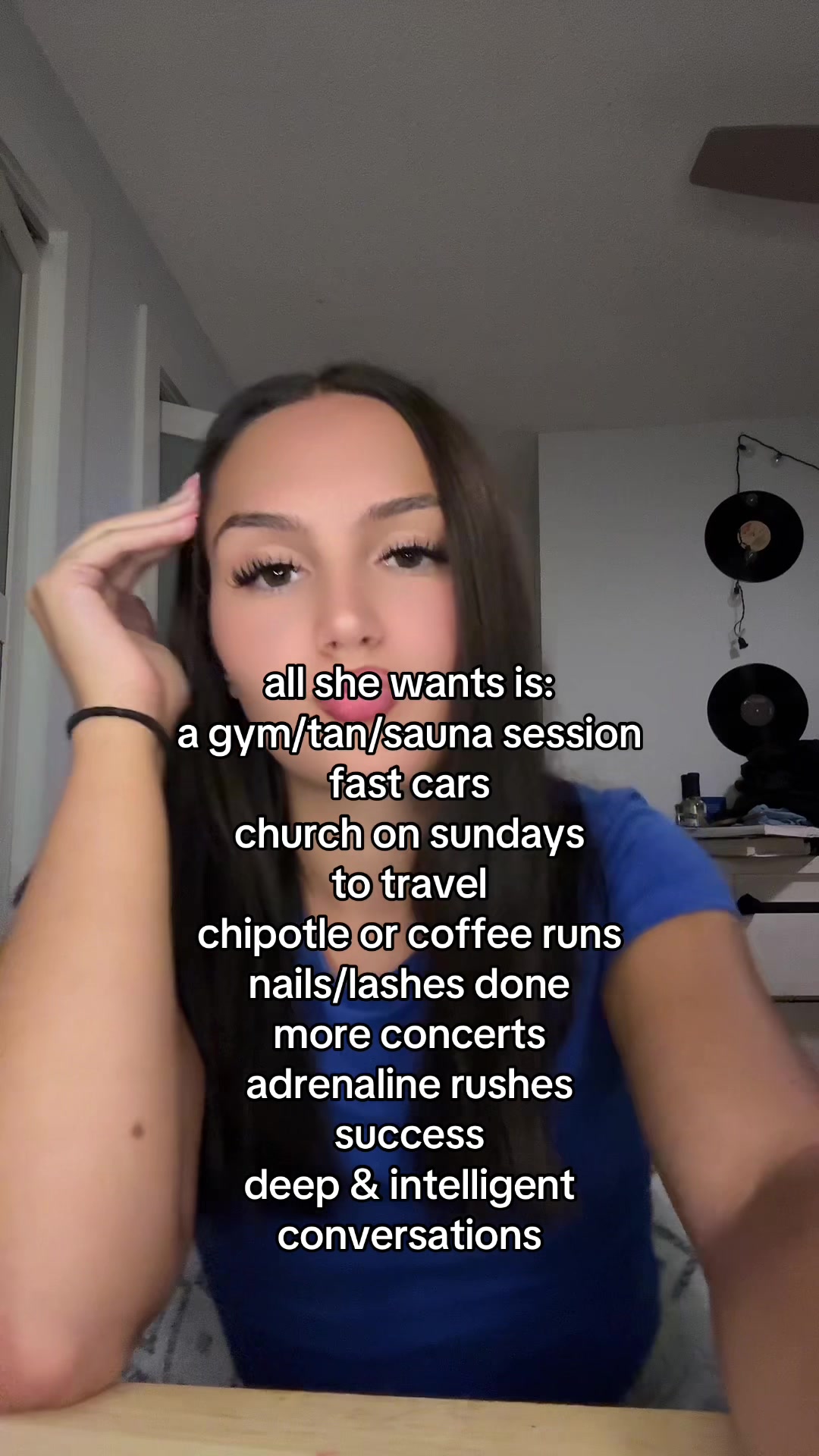 @bellaamarks