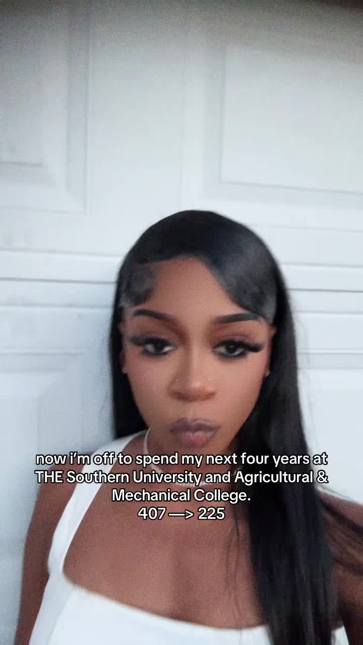 @sandieemoniquee