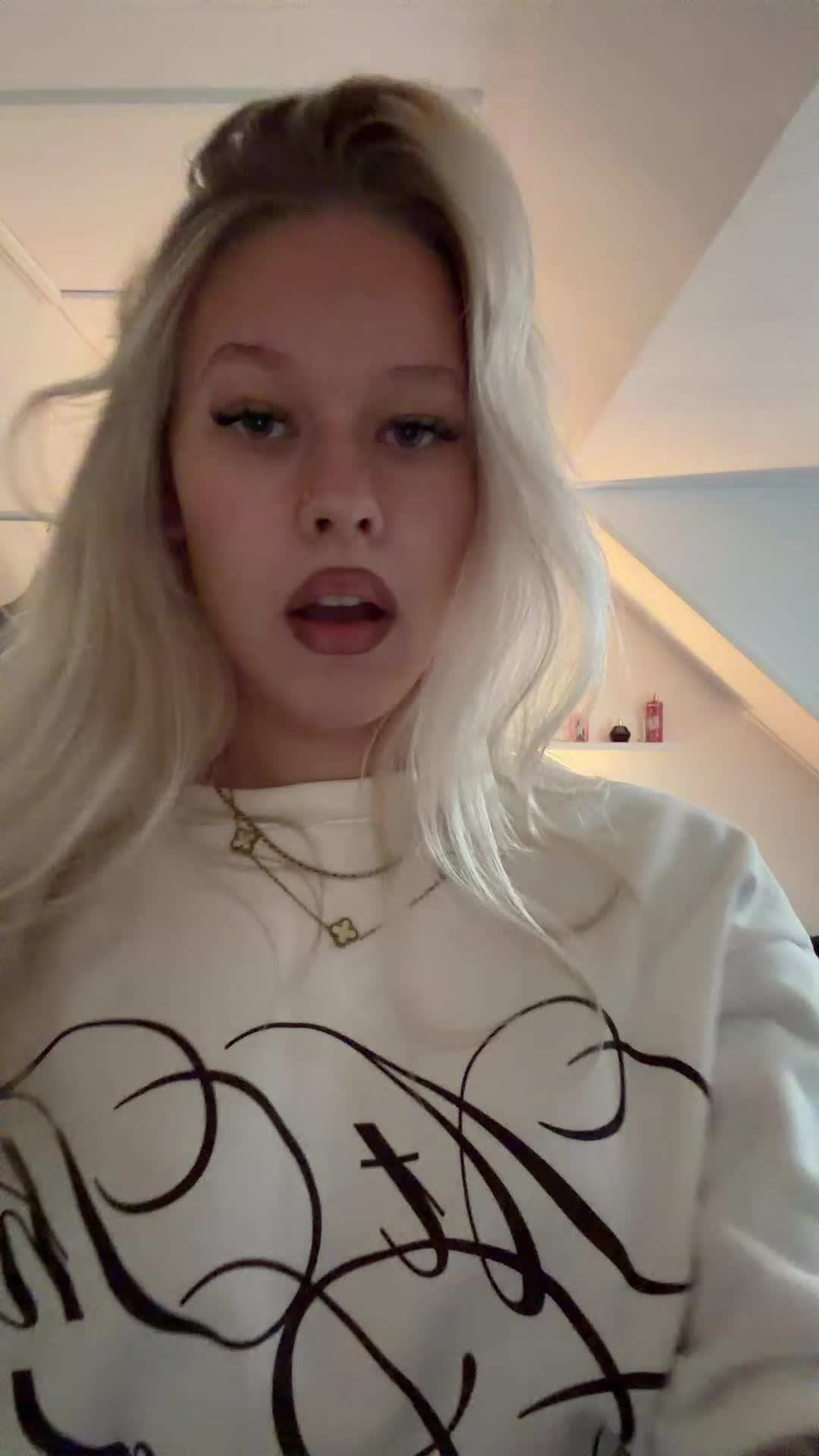 @Daphneprivv