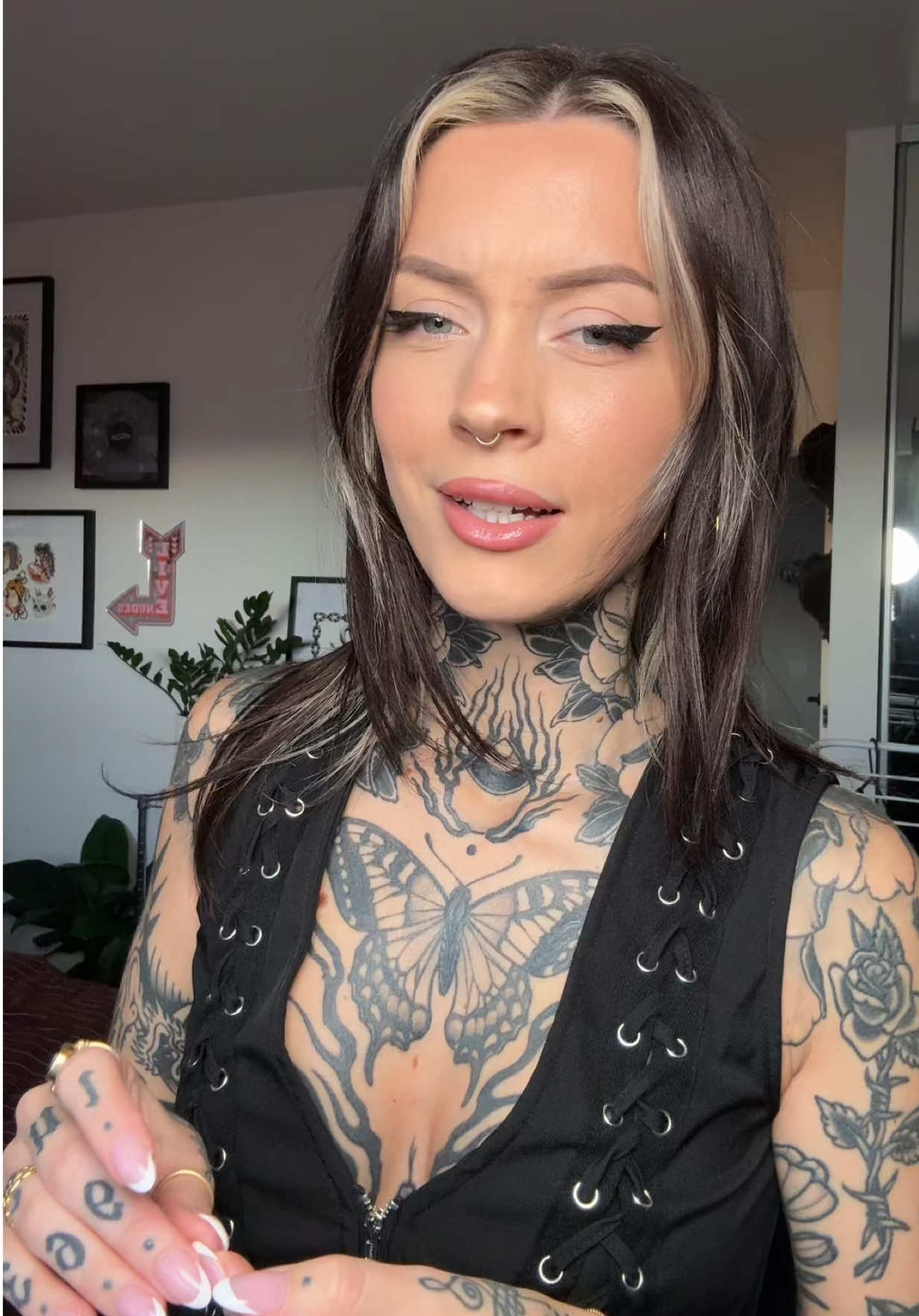 @bronk.fox