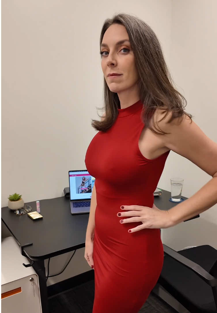 @LoriOfficeCrush