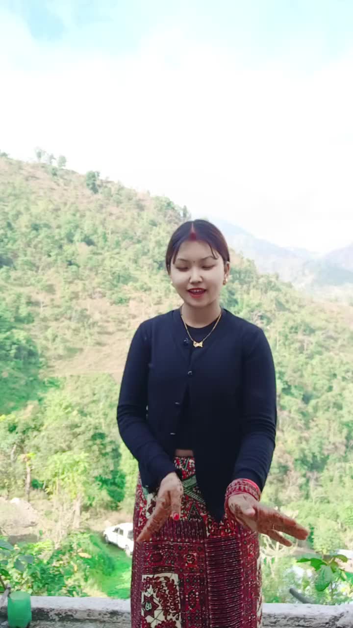 @लेआ गुरुङ