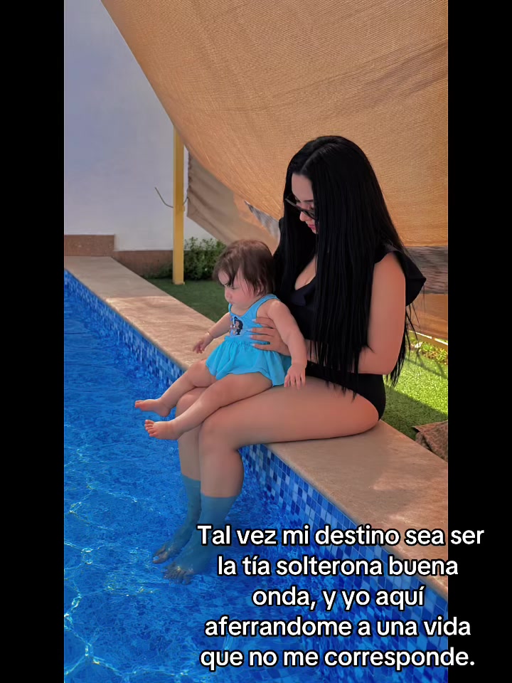 @Anahi Amador