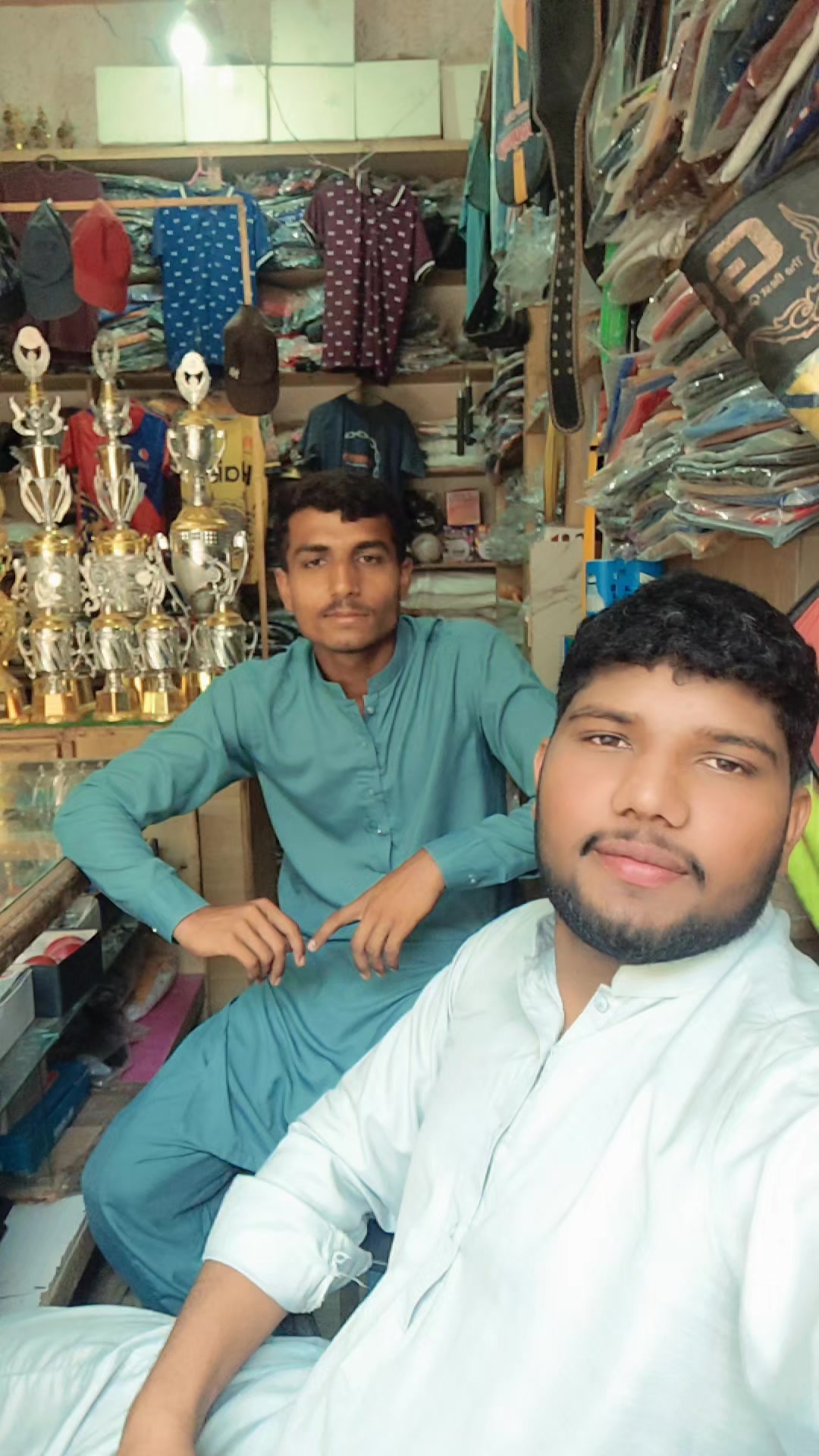 @Mehar Majo🇵🇰