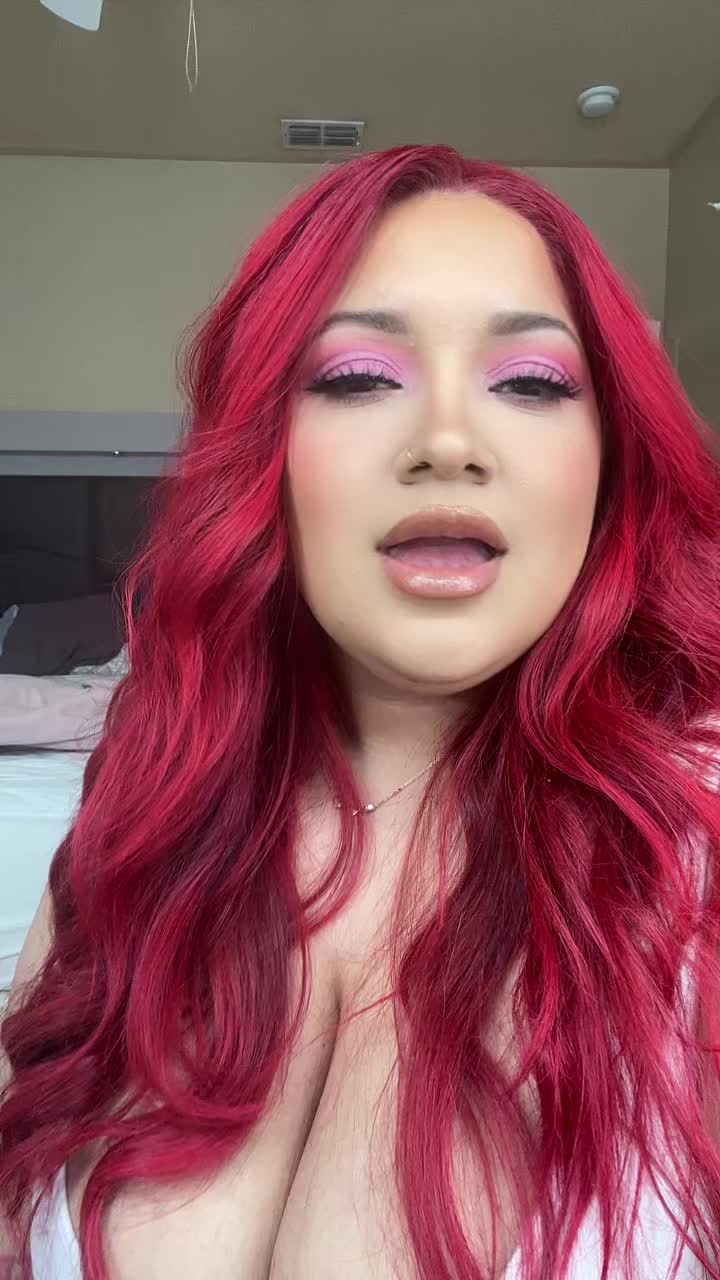 @ElizabethLove 🩷