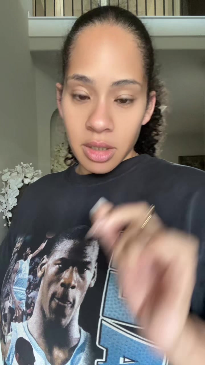 @Courtnie