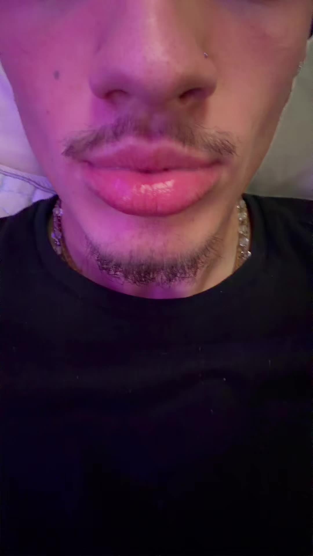 @&Ntilde;&iuml;&ccedil;k🕴️