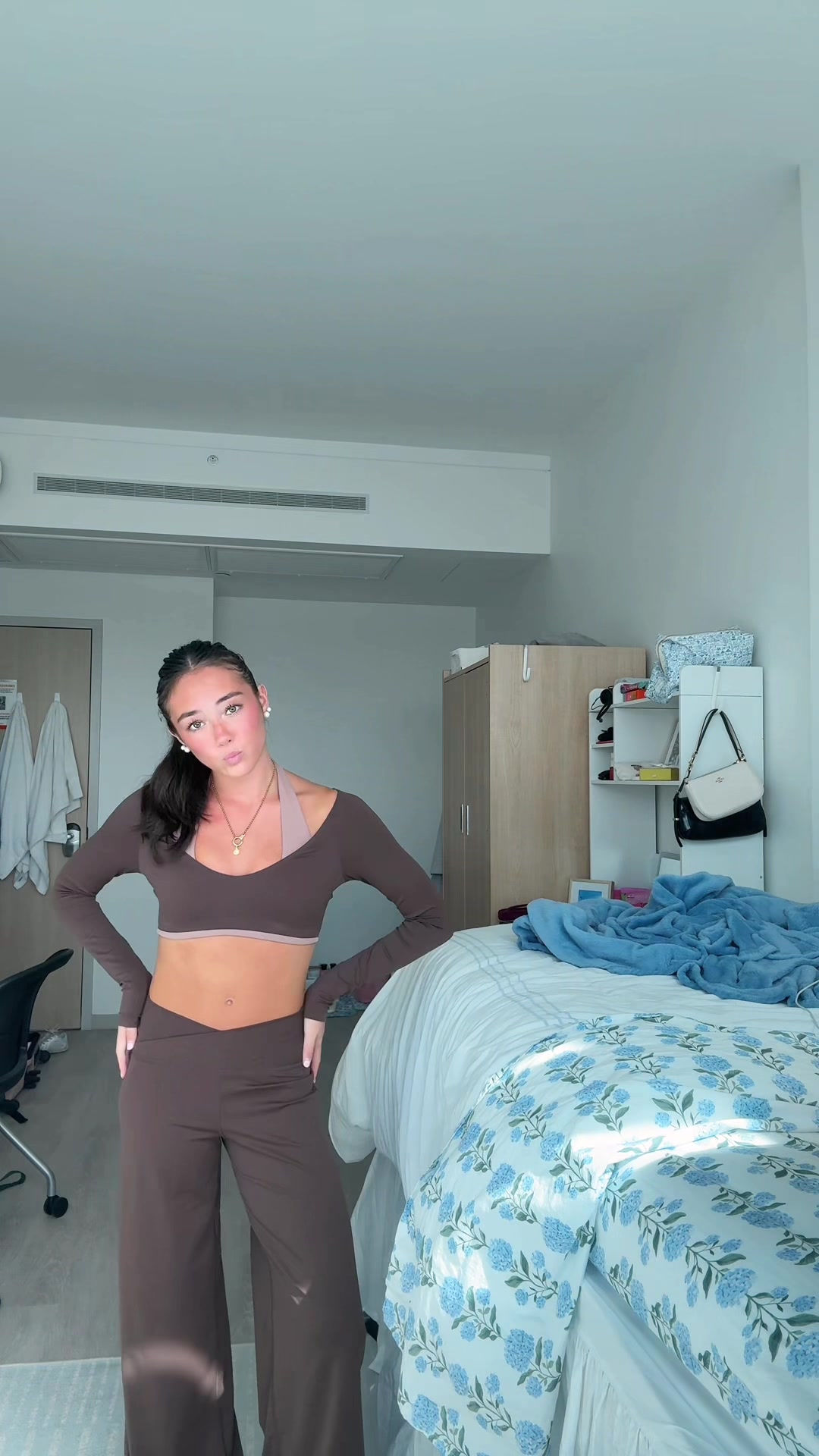 @EMILY